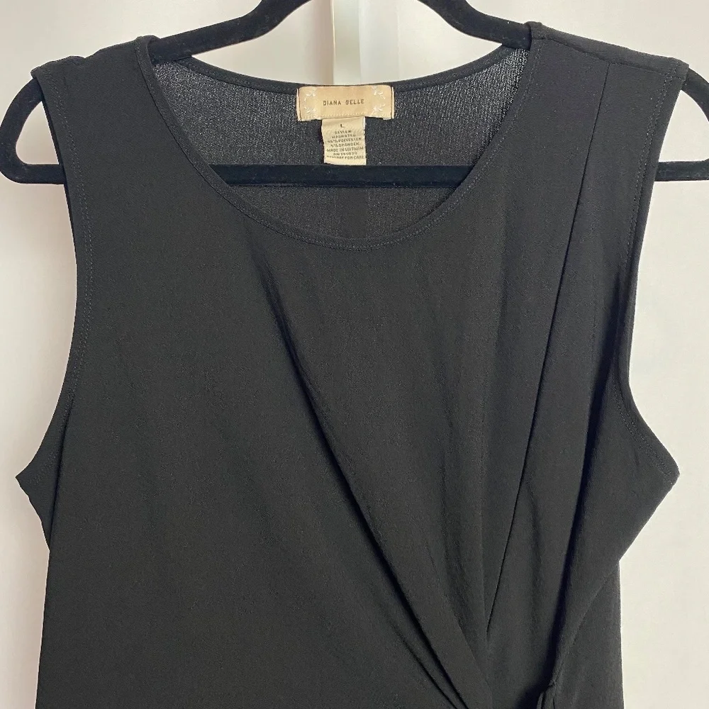 Diana Bell Womenʻs Black Sleeveless Evening Blouse w/ Tie at Waist Large